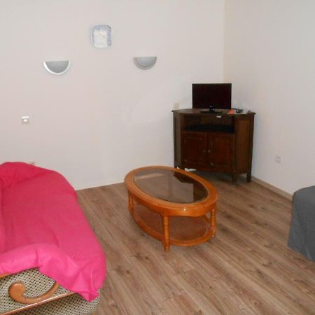 Flat Apartment Château-Renault Exterior photo